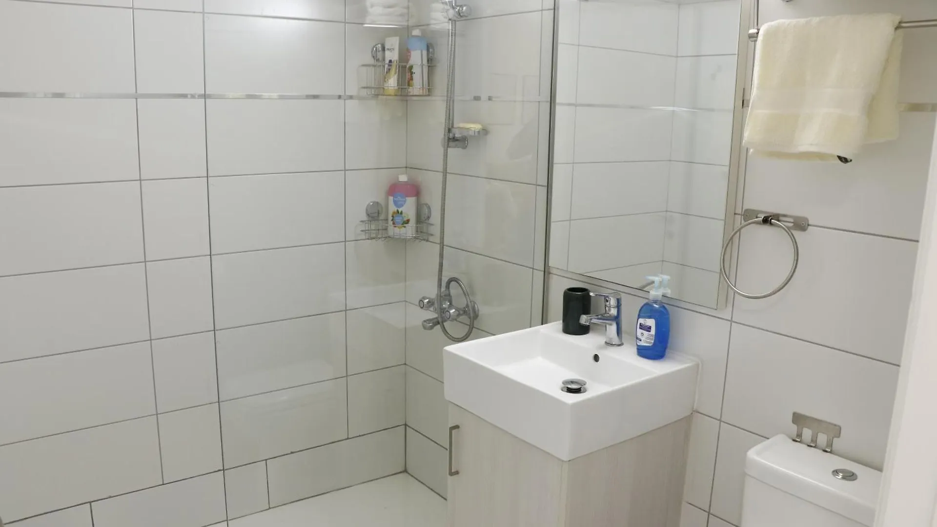 Appartement Spacious Apartment, Near Pinikoudes Beach Larnaca Chypre